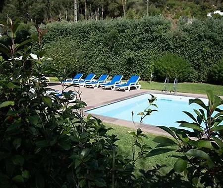 Nyaraló Casa De Crespins Lda Cristelo