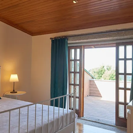 Nyaraló Casa De Crespins Lda Cristelo