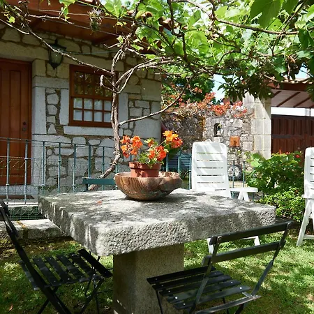 Nyaraló Casa De Crespins Lda