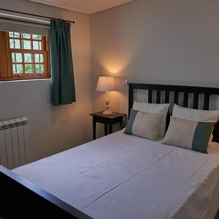 Casa De Crespins Lda Casa de Férias *