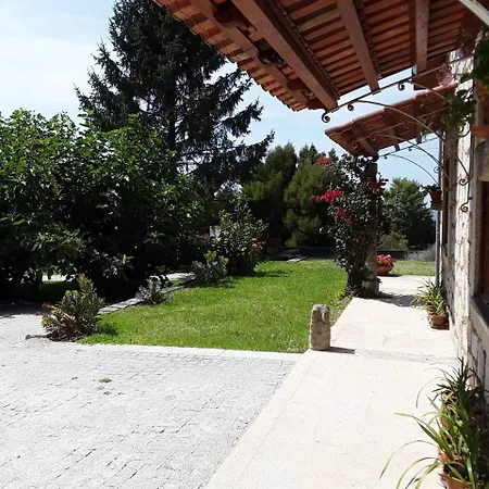 Casa De Crespins Lda