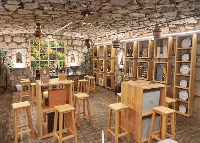 Casa De Crespins Lda *