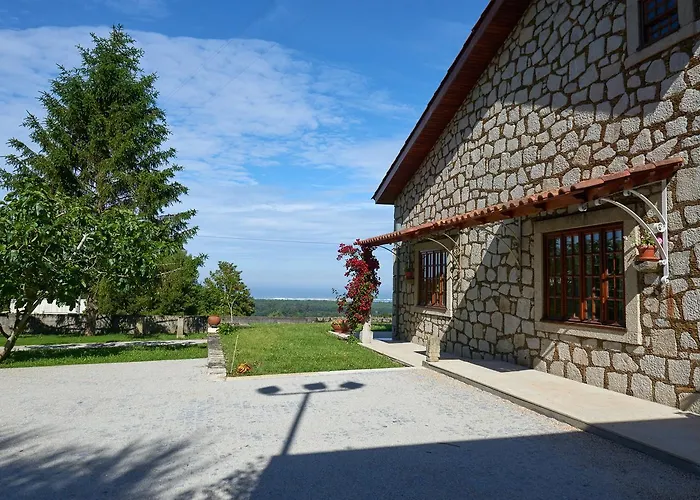 Prázdninový dům Casa De Crespins Lda